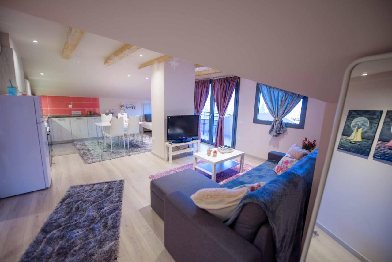 New Loft Polixeni Apartamento Ioannina Exterior foto